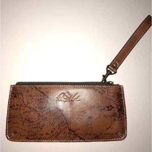 NEW Patricia Nash Signature Map Wrislet